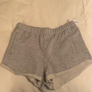 Comfy grey shorts